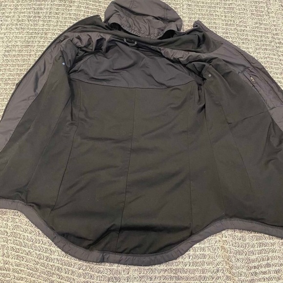 Lululemon Get Up & Glow Jacket - Picture 2 of 4